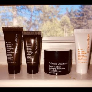Brand new!Dr. Dennis Gross sample set!